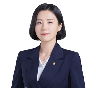 류엄지 변호사
